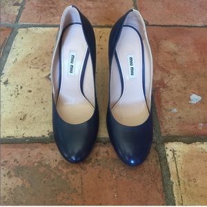 Miu Miu classic pumps